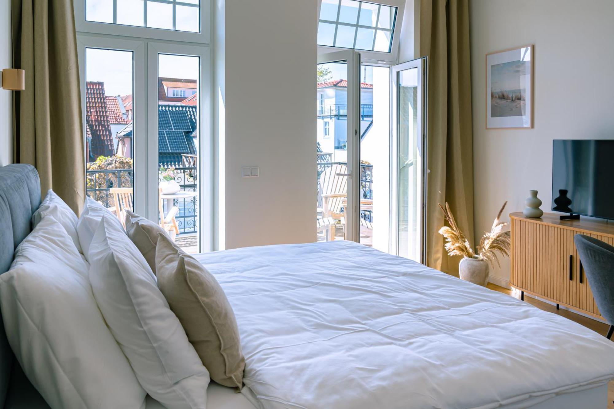 Kapitaenshaus Friedrich Franz - Premium Apartments 200 Meter Vom Strand Und Alten Strom Росток Екстер'єр фото