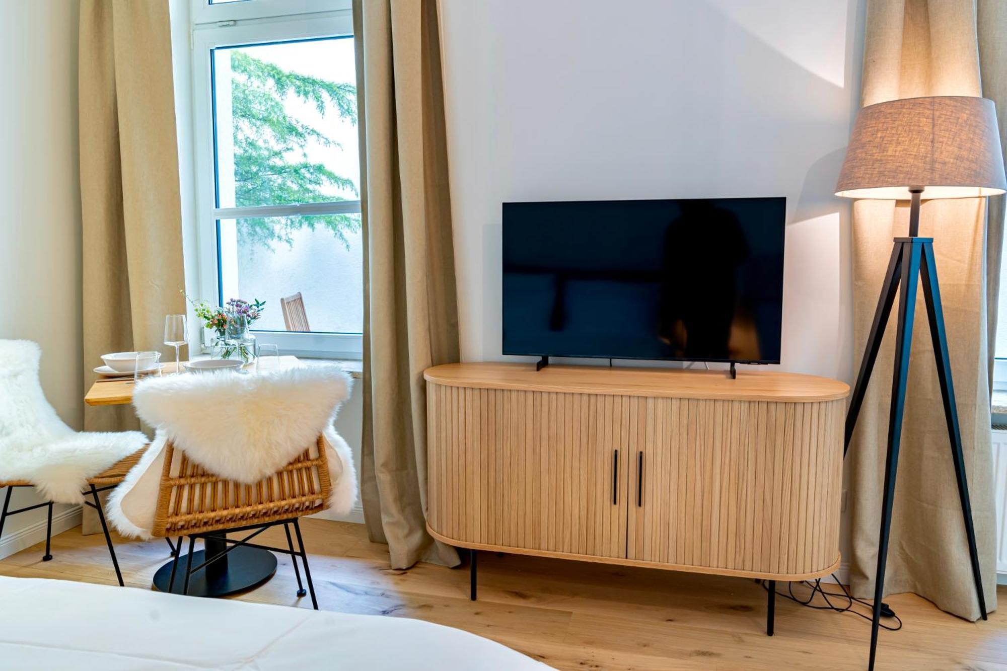 Kapitaenshaus Friedrich Franz - Premium Apartments 200 Meter Vom Strand Und Alten Strom Росток Екстер'єр фото